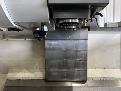 YCM MV-168B CNC Vertical Machining Center - 50 Taper Mill - image 13