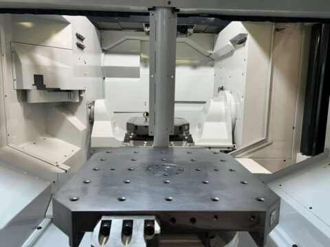 Mazak Variaxis 630-5X 5 Axis CNC Vertical Machining Center - Automatic Pallet Changer Mill - image 10