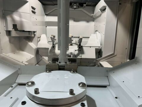 Mazak Variaxis 630-5X 5 Axis CNC Vertical Machining Center - Automatic Pallet Changer Mill - image 15