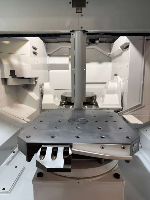 Mazak Variaxis 630-5X 5 Axis CNC Vertical Machining Center - Automatic Pallet Changer Mill - image 12