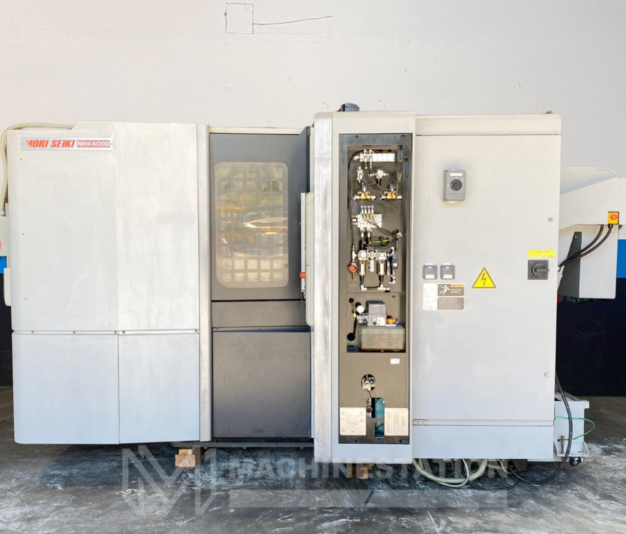 CNC Horizontal Machining Center