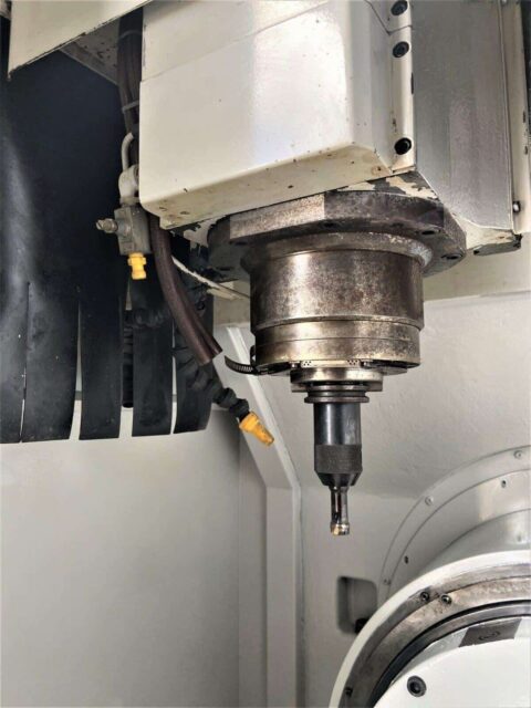 Okuma VH-40 CNC 5 Axis Mill Vertical Machining Center - image 6