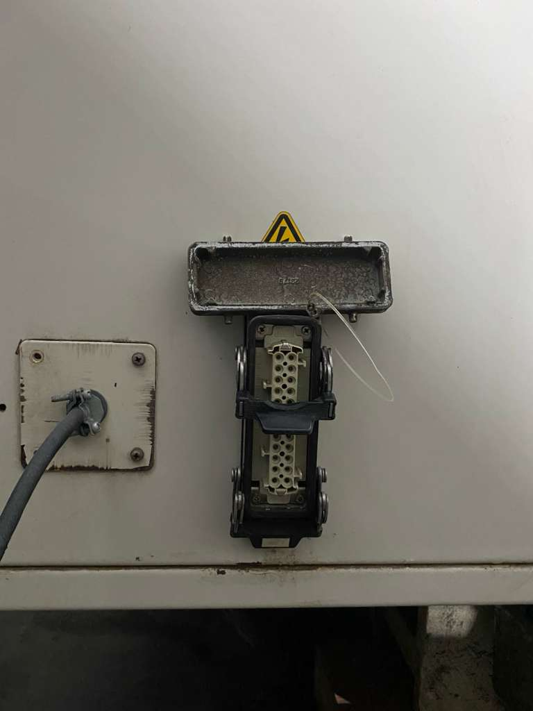 DAEWOO PUMA TT2500SY (2)