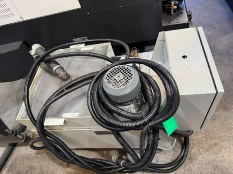 Hyundai WIA L210A CNC Turning Center - Bar Feeder Lathe - image 14
