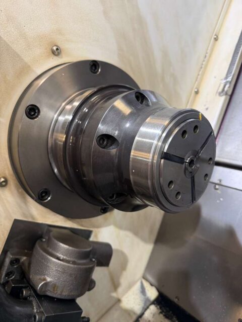 Hyundai WIA L210A CNC Turning Center - Bar Feeder Lathe - image 10