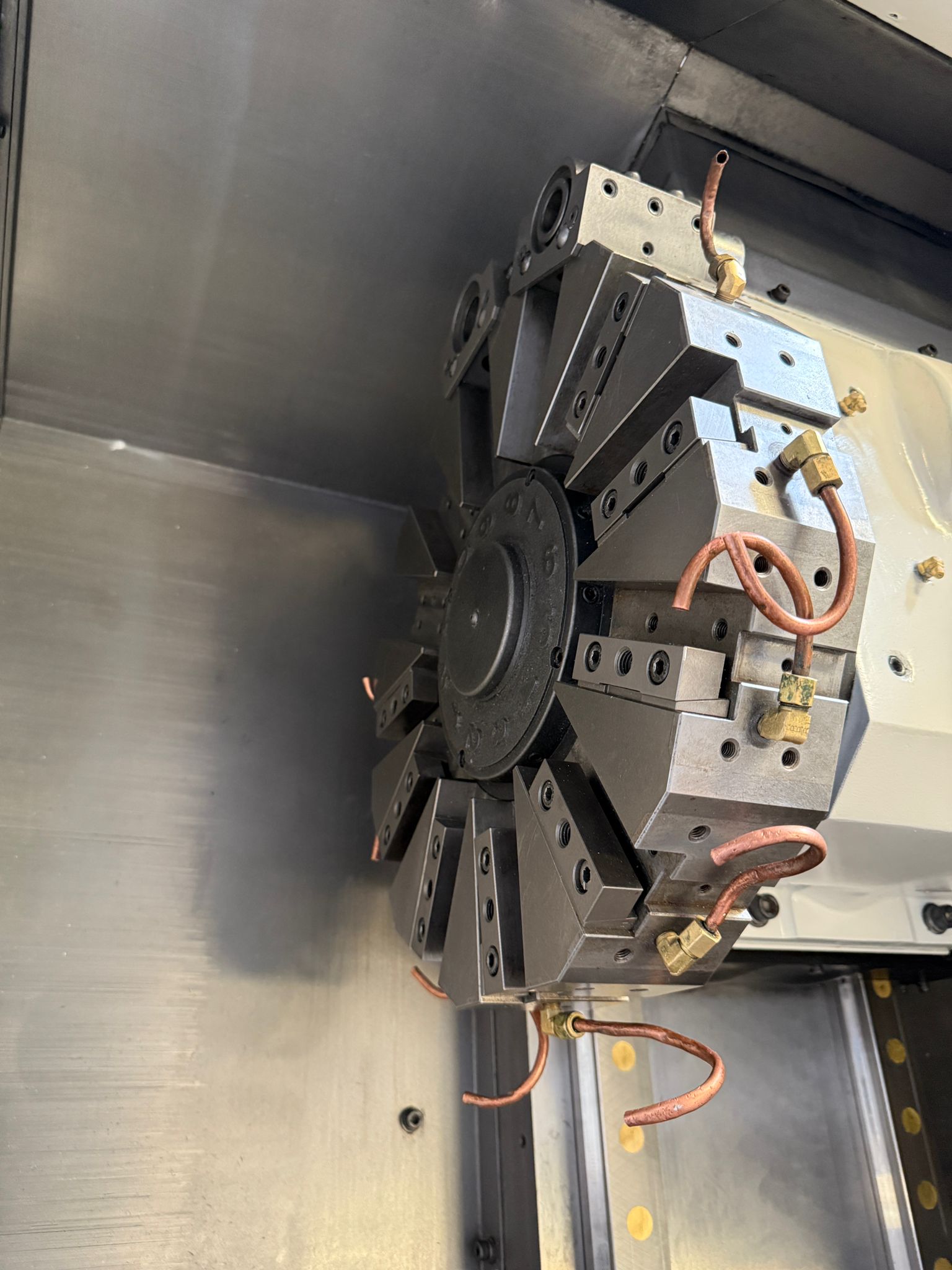 HWACHEON-CUTEX-240 (5)