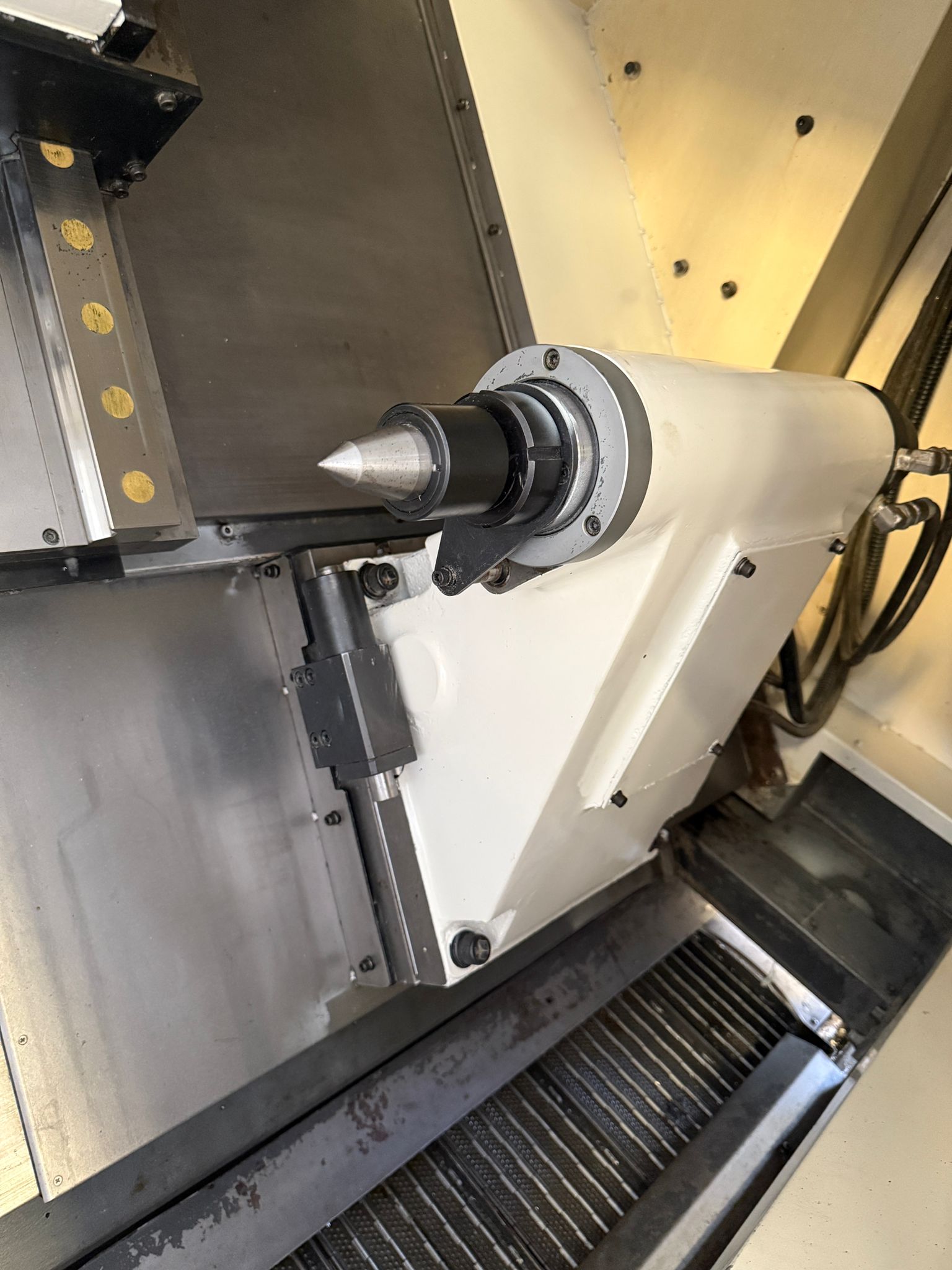 HWACHEON-CUTEX-240 (8)