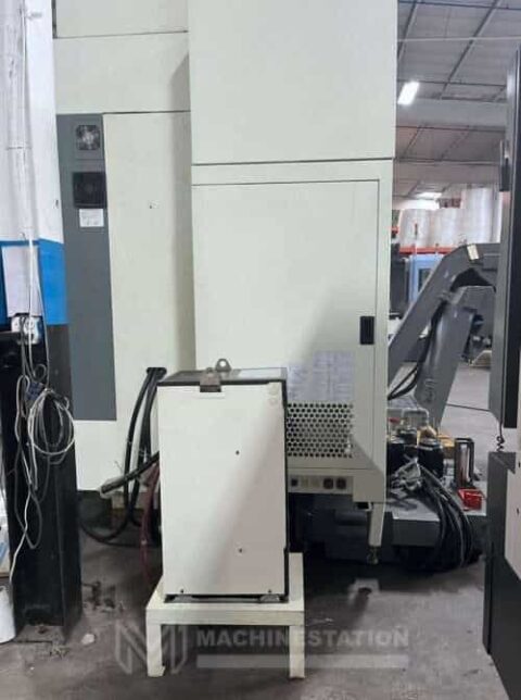 Kitamura MyCenter 3XiF Spark Changer CNC Vertical Mill - image 11