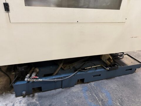 Litz Hitech CV-1600 CNC Vertical Machining Center - Mill - image 9
