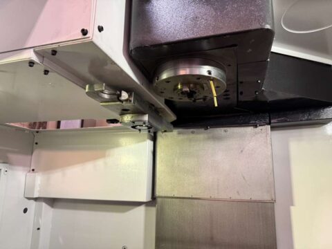 Mazak VCN 410A CNC Vertical Machining Center - Mill - image 18