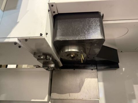 Mazak VCN 410A CNC Vertical Machining Center - Mill - image 19