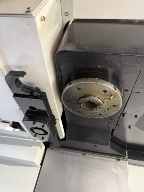 Mazak VCN 510C-II CNC Vertical Machining Center - Mill - image 9