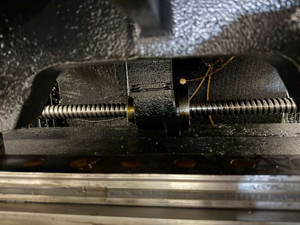 MAZAK-VCU-500C-3X (21)