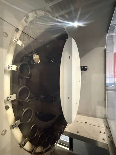 Mori Seiki NV5000A/40 CNC Vertical Machining Center - 12,000 RPM Mill - image 9