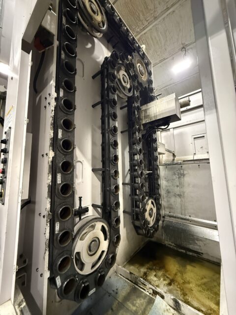 Okuma Millac 800VH 5 Axis CNC Universal Machining Center - Pallet Changer Mill - image 16