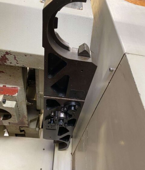 Victor Taichung Vcenter-85 CNC Vertical Machining Center - 50 Taper Mill - image 9