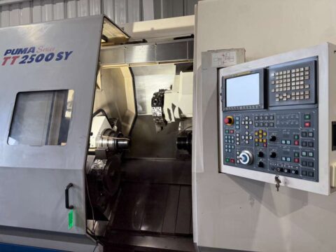 Daewoo Puma TT2500SY Multi Axis CNC Lathe - Y Axis Twin Spindle Twin Turret - image 5