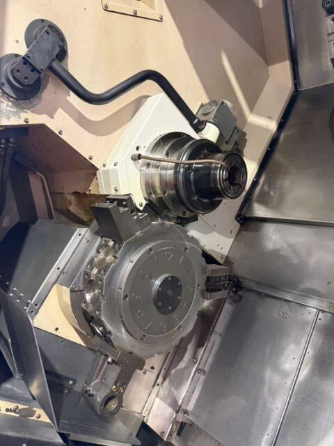Daewoo Puma TT2500SY Multi Axis CNC Lathe - Y Axis Twin Spindle Twin Turret - image 10