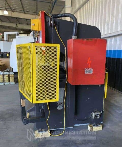 Amada RG-80 CNC Press Brake - image 7