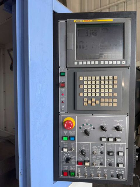 Doosan DNM-500 CNC Vertical Machining Center - TSC Mill - image 4