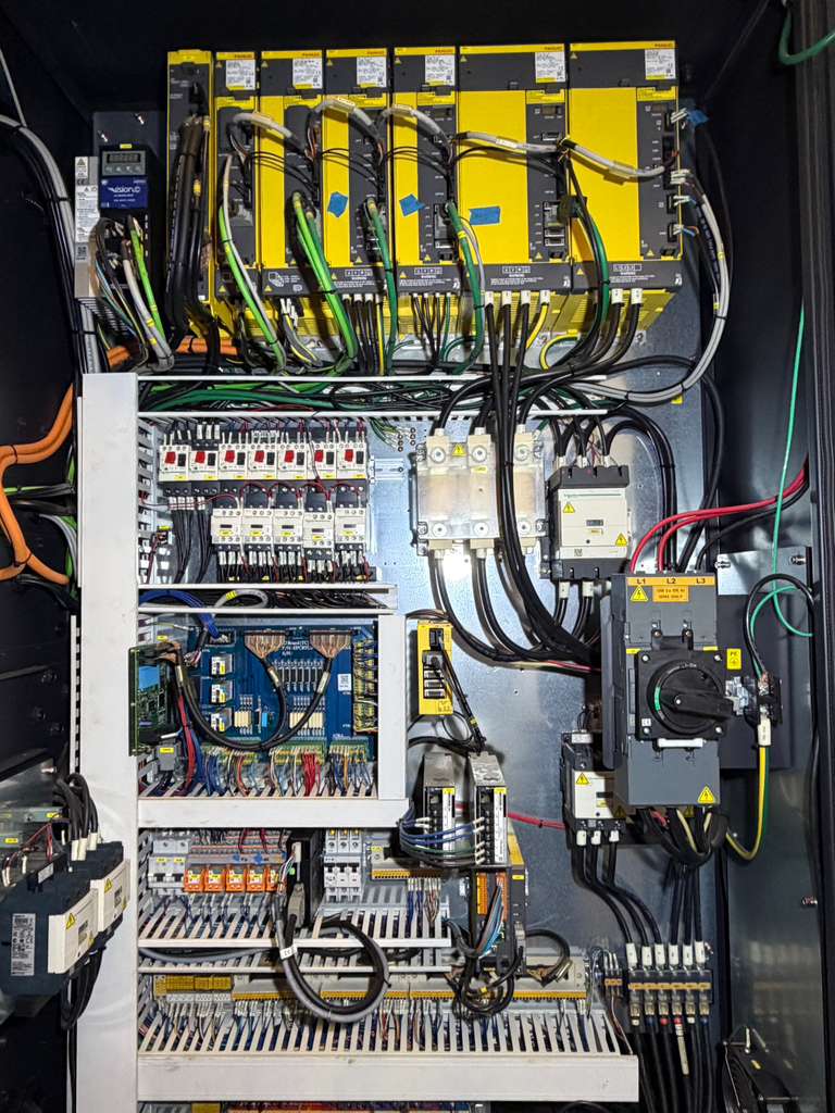 DOOSAN-PUMA-2600SYII (7)