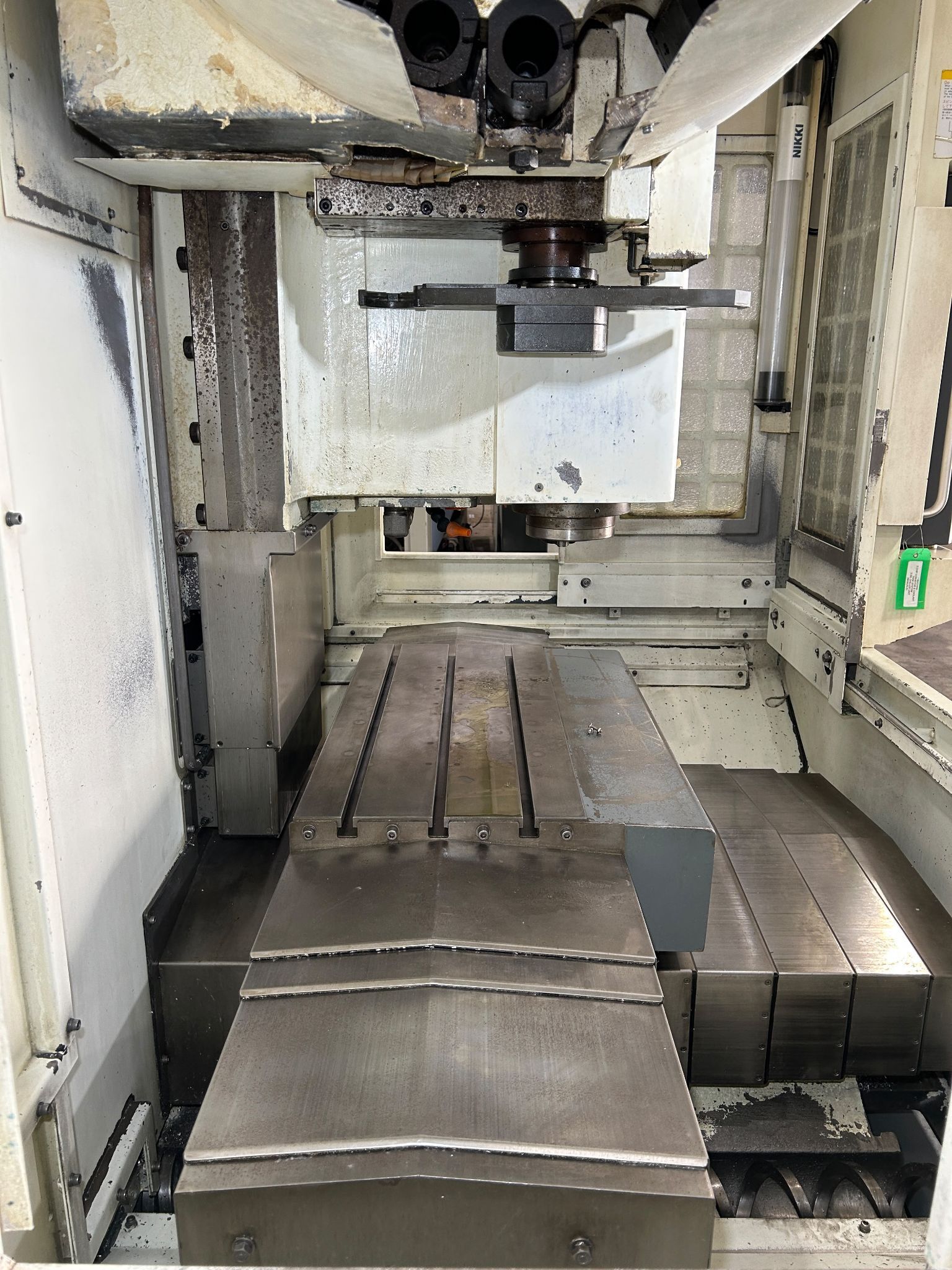 Kitamura mycenter 2XiF cnc vertical machining center 17