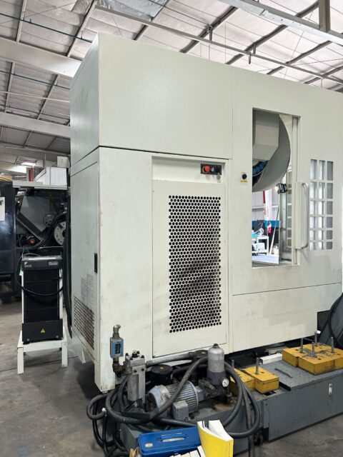 Kitamura mycenter 2XiF cnc vertical machining center 4