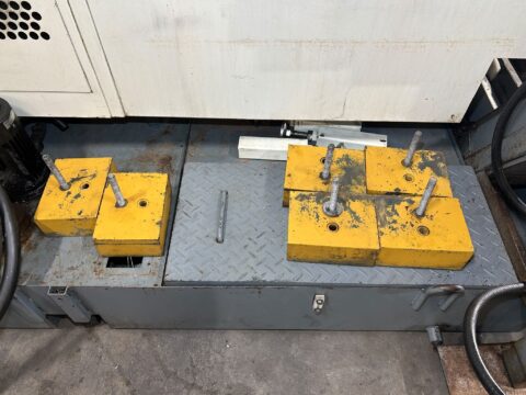 Kitamura mycenter 2XiF cnc vertical machining center 9