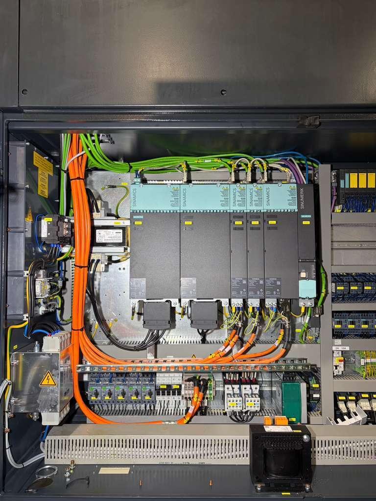 DMG DMU 50 (10)