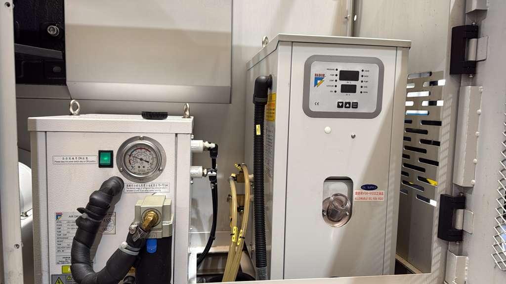 Methods MV-1000H CNC Vertical Machining Center - 2019 Mill 17