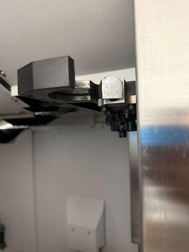Methods MV-1000H CNC Vertical Machining Center - 2019 Mill 9