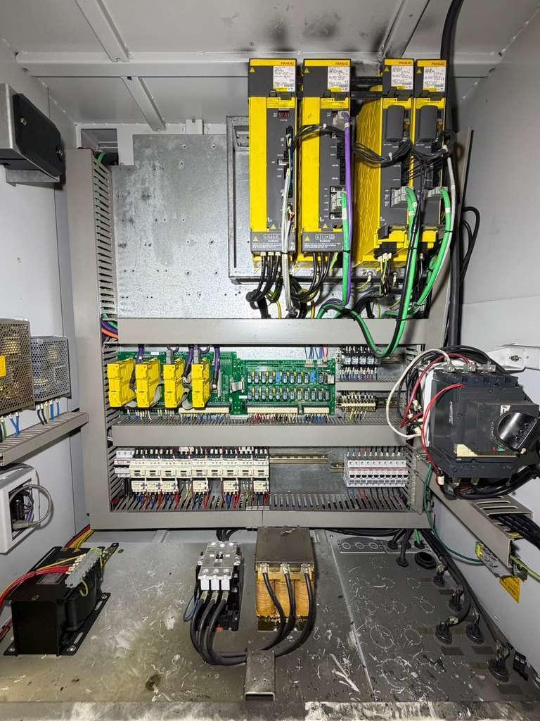 Yama Seiki AV-610 CNC Vertical Machining Center - 10000 RPM Mill 36